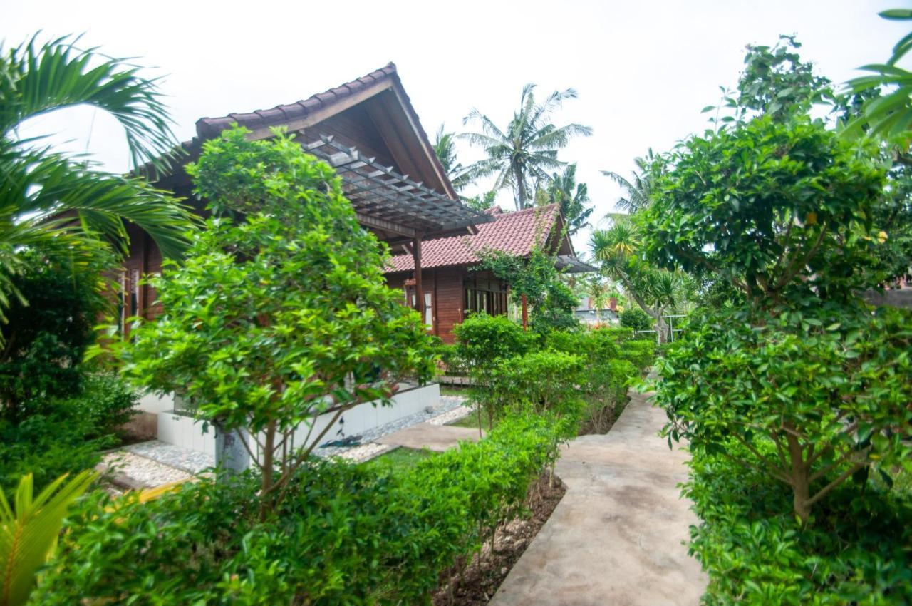 Timbool Bungalow Ped Exterior foto